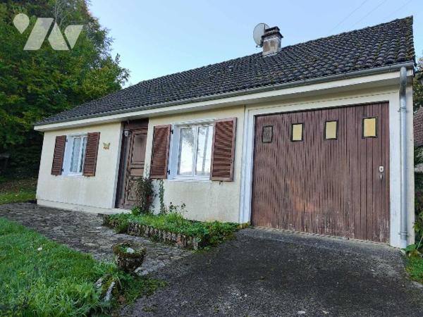 Jolie Maison de plain-pied avec grand jardin