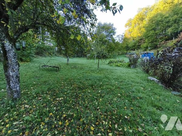 Jolie Maison de plain-pied avec grand jardin