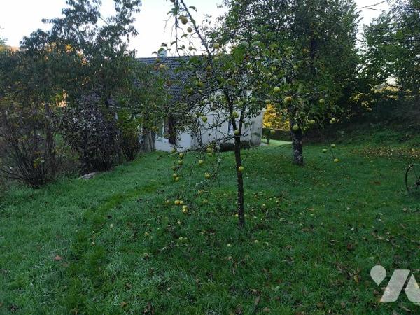 Jolie Maison de plain-pied avec grand jardin