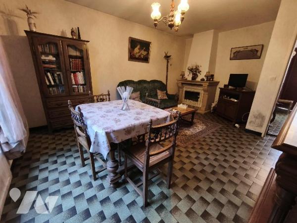 Jolie Maison de plain-pied avec grand jardin