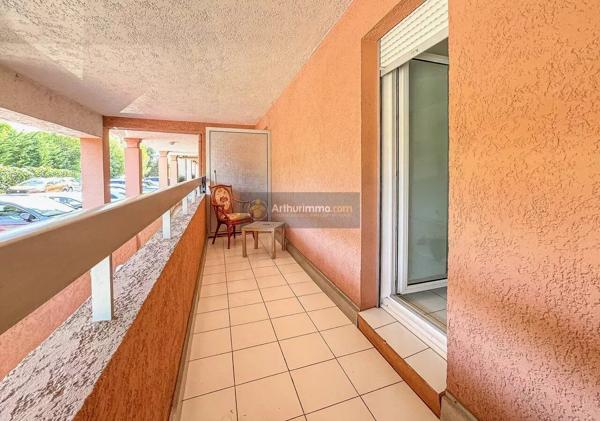 Vente                                                      Appartement
                        
                     2 pièces                      36 m2                     à Saint-Aygulf