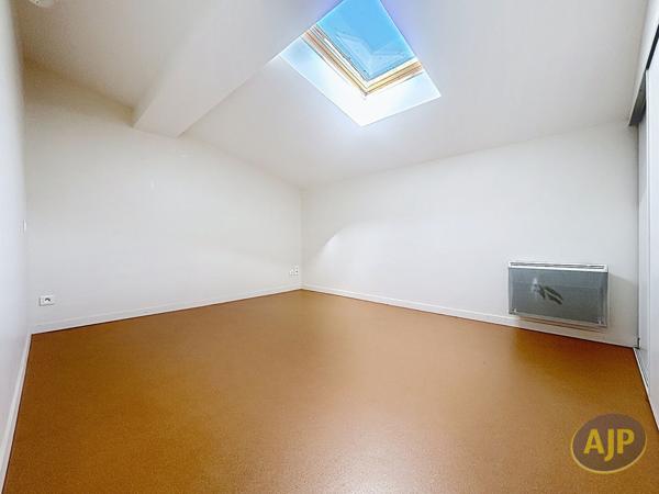 Location appartement La Roche Sur Yon : 855 € - AJP Immobilier La Roche-sur-Yon