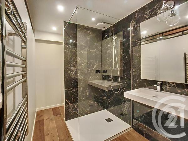 Immeuble à vendre  356 m2 PARIS - 75006