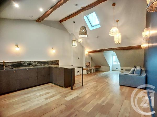 Immeuble à vendre  356 m2 PARIS - 75006