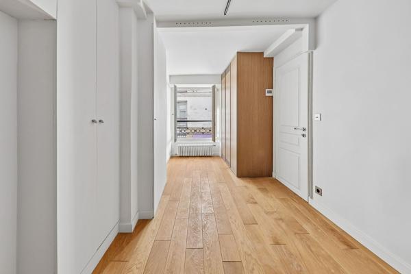 Vente Appartement de luxe Paris 7 3 Pièces 84 m²