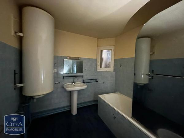 Appartement à louer 2 pièces 46m²