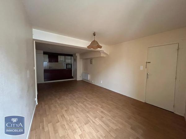 Appartement à louer 2 pièces 46m²