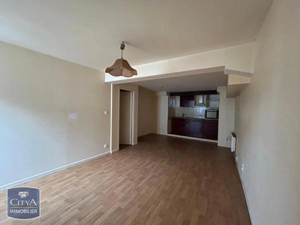 Appartement à louer 2 pièces 46m²