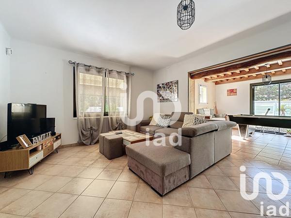 Maison à vendre 7 pièces 224 m² Carpentras
