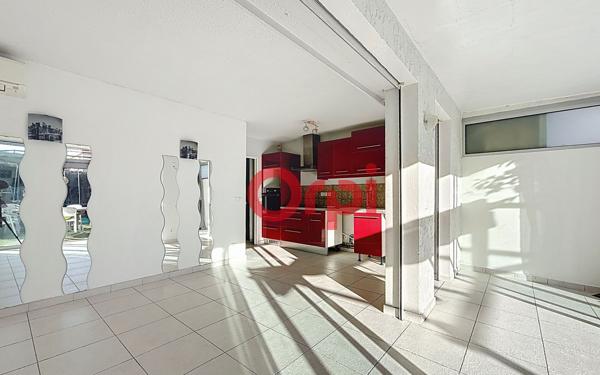 Appartement à vendre    4 pièces • 55 m2 Six-Fours-les-Plages