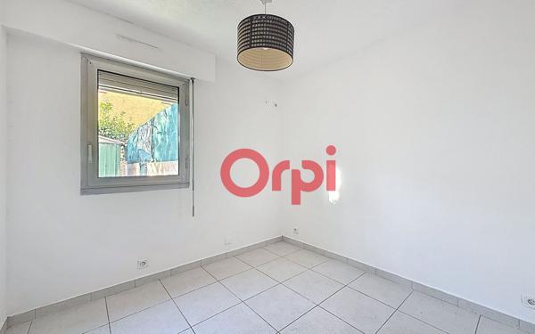 Appartement à vendre    4 pièces • 55 m2 Six-Fours-les-Plages