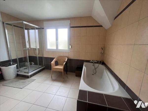 Maison 5ch avec piscine PIREY