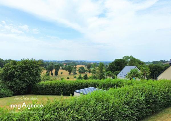 Maison à VIRE NORMANDIE, 14500 - 5 pièces 137m²