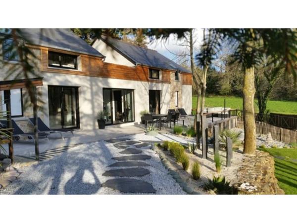 Vente Maison d'Exception avec piscine  à Erquy  À 600m de la Plage !