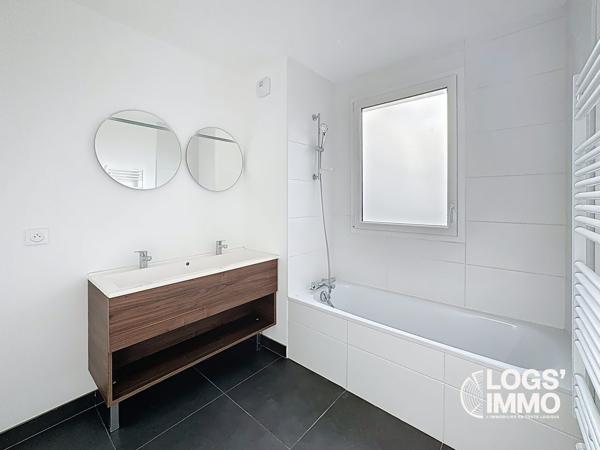 A vendre à Mérignac Capeyron - Maison T3bis neuve avec parking - Frais de notaire réduits