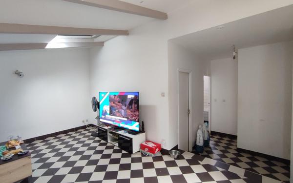 Appartement à vendre    2 pièces •  Pézenas