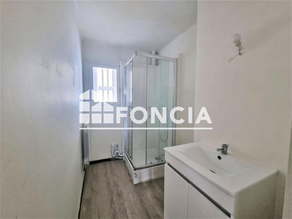 Location Appartement 4 pièces 68.5 m² - CHEMIN DU JONQUET Toulon 83200