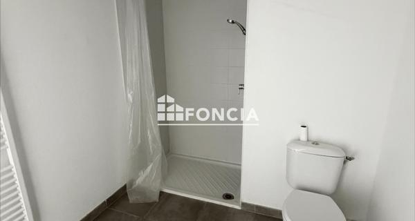 Location Appartement 2 pièces 39.8 m² - Bassens 33530