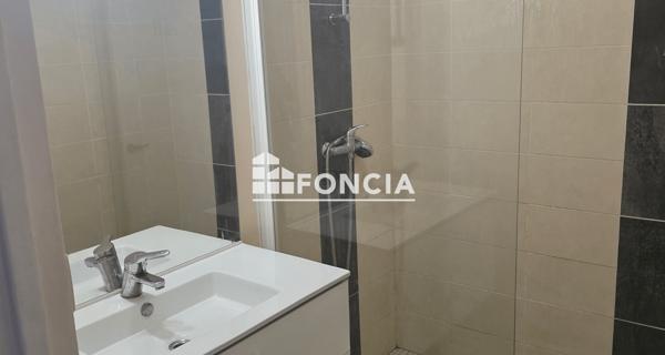 Location Appartement 3 pièces 63.66 m² - Niort 79000