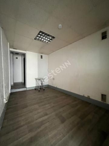 Idéal investisseurs : IMMEUBLE AVEC LOCAL COMMERCIAL ET APPARTEMENT