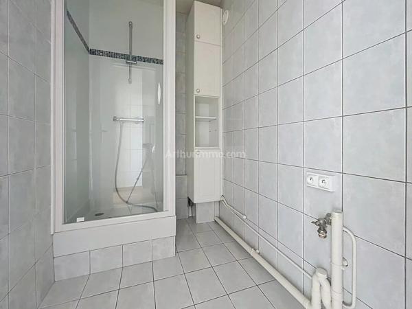 Vente                                                      Appartement
                        
                     5 pièces                      105 m2                     à Reims