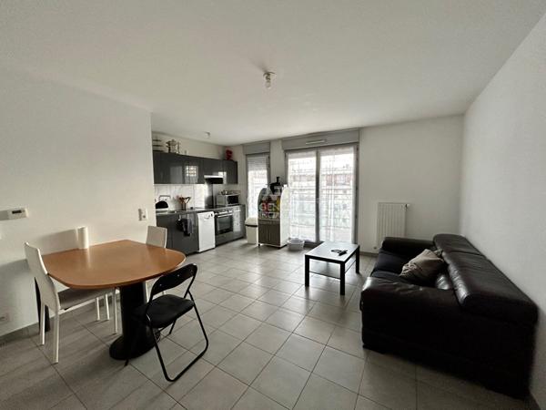 Appartement Carrieres Sous Poissy 4 pièce(s) €309 000 ** - Référence 8662