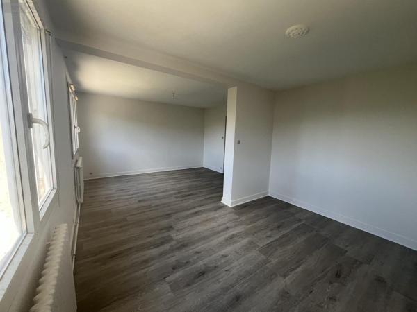 Appartement à louer à Ambérieu-en-Bugey dans l'Ain (01500), ref : LA2908-01032