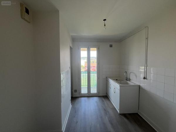 Appartement à louer à Ambérieu-en-Bugey dans l'Ain (01500), ref : LA2908-01032