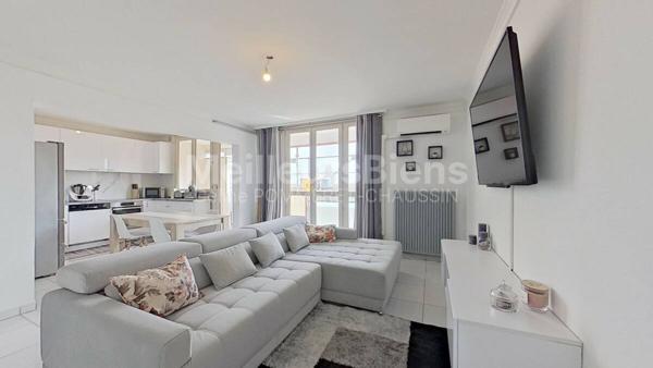 Appartement de 77 m² au dernier étage de l'immeuble.