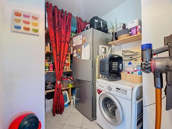 Bel appartement T4 lumineux et rénové de 85m² avec balcon, parking et cave à vendre en exclusivité dans un quartier calme de Péchabou