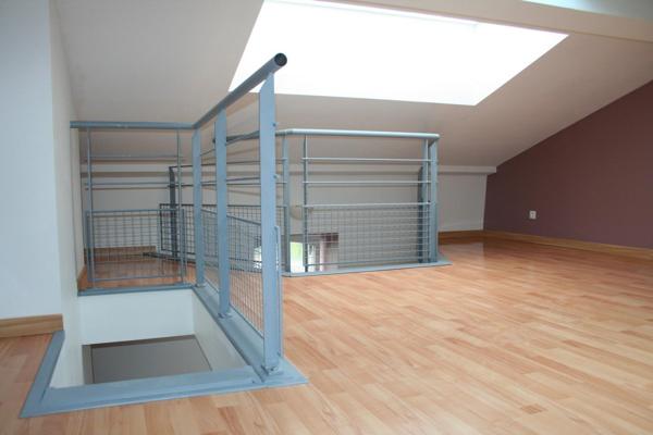 Appartement lumineux avec chambre en mezzanine