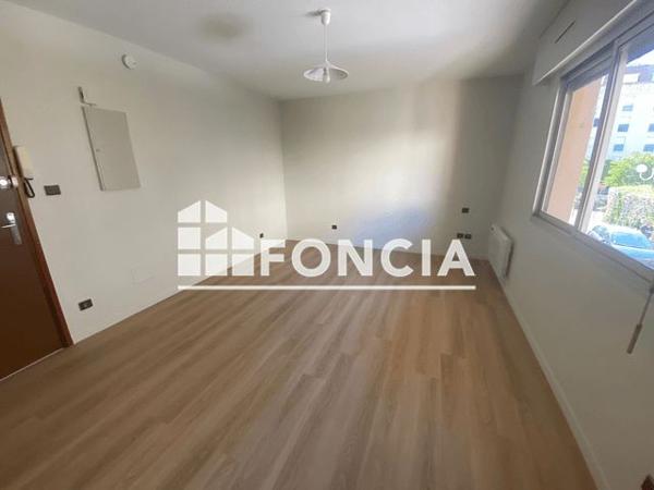 Location Studio 25.74 m² - RUE ANDRE MAZEAU Agen 47000