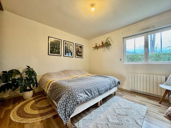 Appartement Amiens SUD  3 pièce(s) 71.40 m2 2 chambres , 2 places de parking, jardin