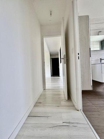 Appartement Amiens SUD  3 pièce(s) 71.40 m2 2 chambres , 2 places de parking, jardin
