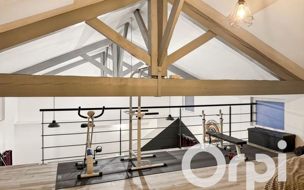 Appartement à vendre    2 pièces • 108 m2 Beaucaire