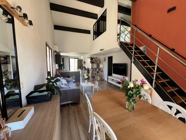 Maison en impasse deux chambres et jardin