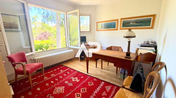 Maison Montmorency 8 pièces 197 m² €840 000 ** - Référence 1617