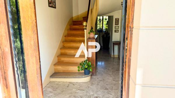 Maison Montmorency 8 pièces 197 m² €840 000 ** - Référence 1617