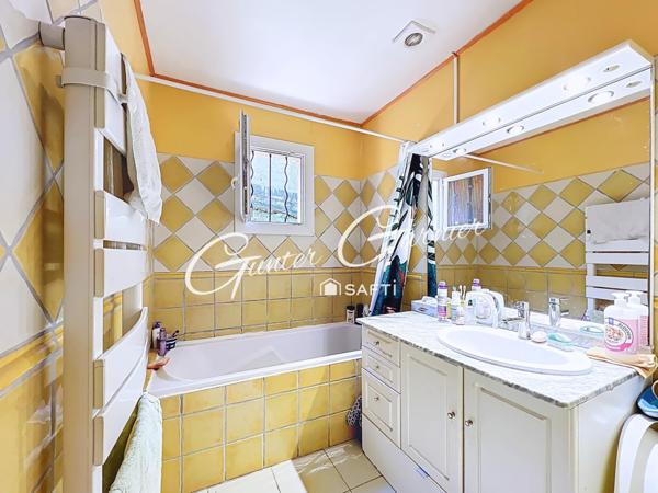 Maison plain-pied - 3 chambres - studio indépendant - vue dégagée