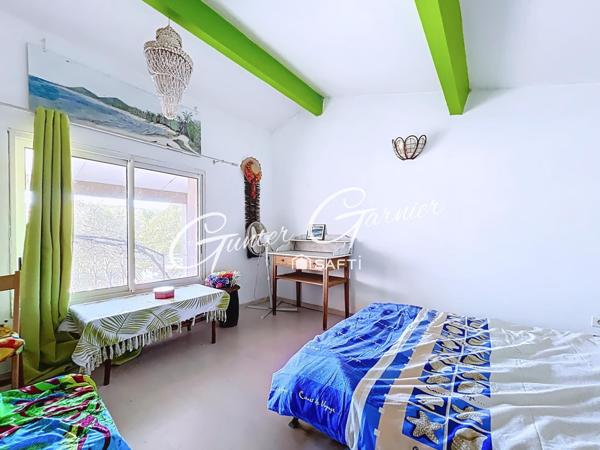 Maison plain-pied - 3 chambres - studio indépendant - vue dégagée