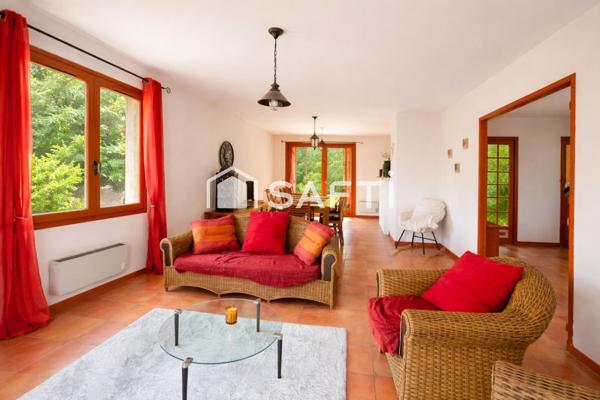 MAISON 4 chambres avec piscine, Garage 60 m²