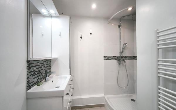 Appartement à vendre    2 pièces • 48 m2 Le Perreux-sur-Marne