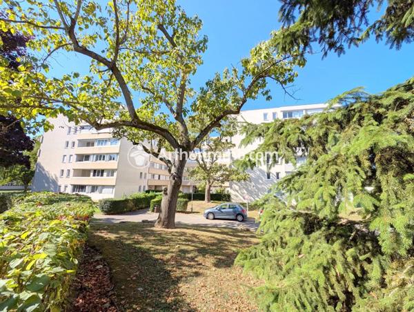 Vente Appartement 3 pièces 69 m2 à Savigny-le-Temple