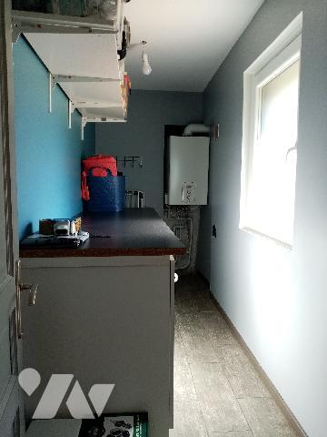 maison individuelle d'env 107 m² avec aisances dépendances et terrain attenant de 1184 m²