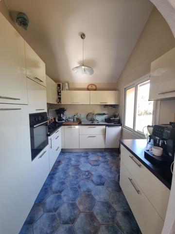 Meria (20287) VIAGER OCCUPÉ- Maison avec studio indépendant et garage à Meria (env 2km de la plage et la marine)