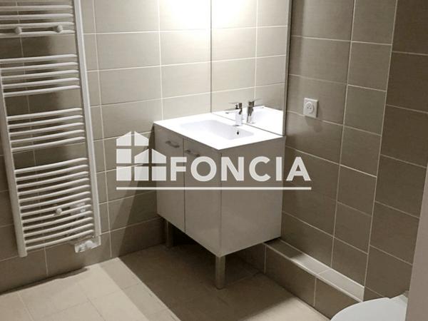 Location Studio 30.46 m² - 4 QUAI KLEBER Strasbourg 67000