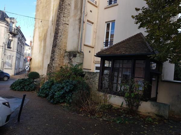 Appartement à louer    3 pièces •  Mamers