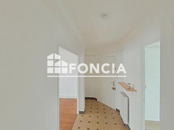Location Appartement 3 pièces 66.21 m² - 50 RUE HERMITE Nancy 54000