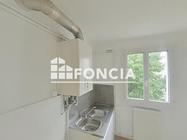 Location Appartement 3 pièces 66.21 m² - 50 RUE HERMITE Nancy 54000