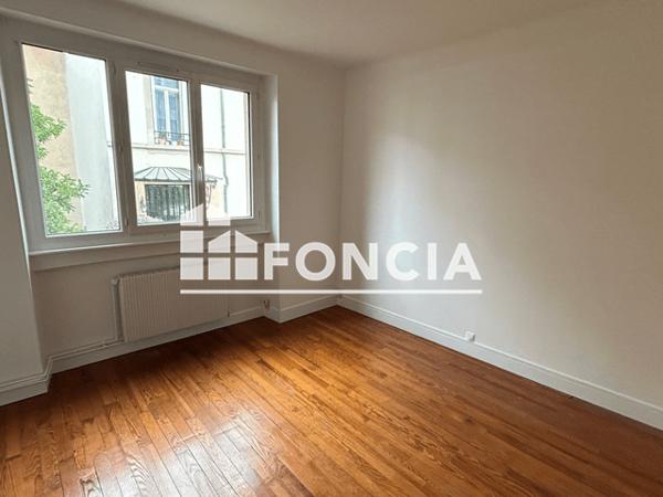 Location Appartement 3 pièces 66.21 m² - 50 RUE HERMITE Nancy 54000